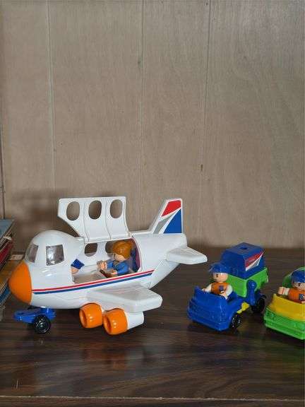 PLAYMATES AIRPLANE, FARM TRUCK