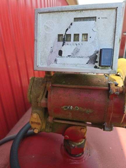 500ga diesel fuel tank with metering pump & containment dike