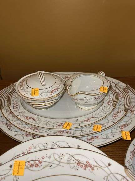 Noritake Calvert Pattern Fine China Bowls, Serving Plates and Pitchers
