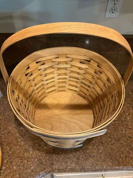 Longaberger Round Sewing Basket
