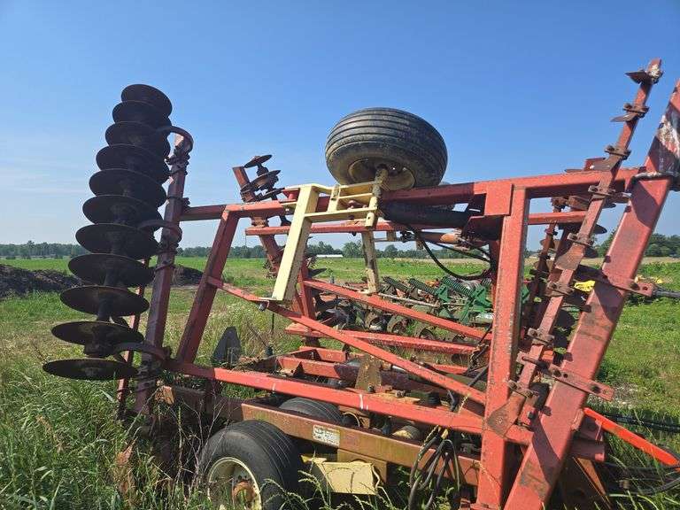 Krause 3950 23' disk harrow