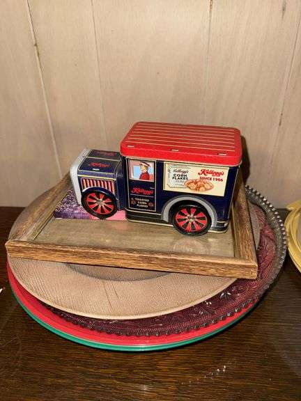 TUPPERWARE BOWLS, KELLOGGS TIN, SERVING PLATES, WOVEN BASKET