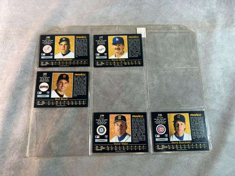 Pinnacle Baseball Cards