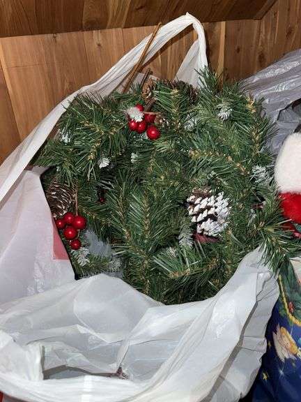 ENTIRE CLOSET OF CHRISTMAS DECOR