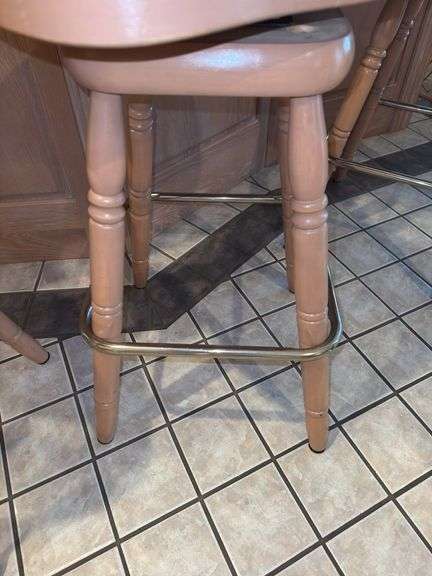 (4) Swivel Bar Chairs