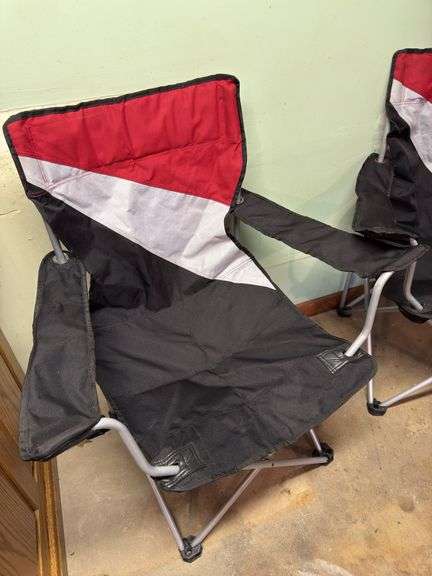 PAIR OF MATCHING CAMP CHAIRS