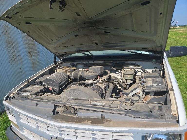1999 Chevrolet 3500 mechanics truck