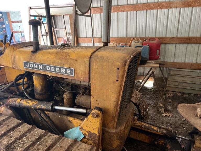 JD 1010 Dozer
