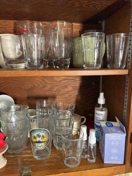 CONTENTS OF CABINET WATER GLASSES, COFFEE MUGS
