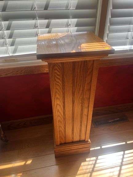Oak Pedestal/Plant Stand