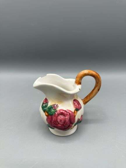 GLASSWARE PITCHERS AND VASES