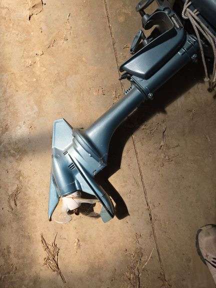 Vintage Evinrude Lightwin outboard motor