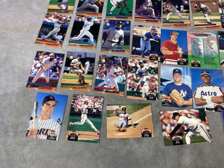 1992 Topps and 1993 Fleer Baseball Cards