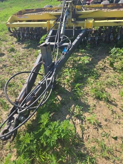 CCT 15' AerWay vertical tillage