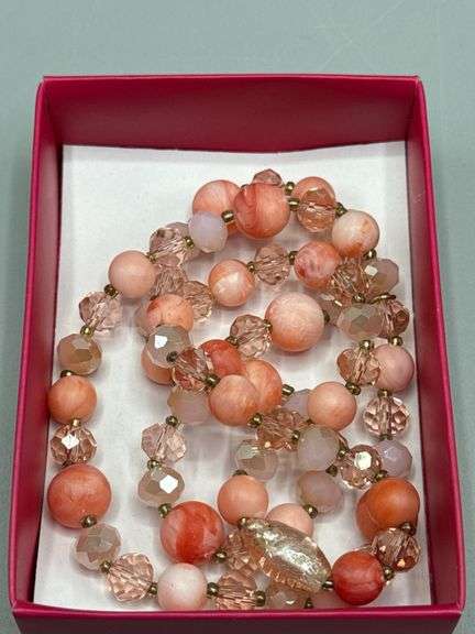 VARIETY OF BEADED NECKLACES, BRACELETS, EARRINGS