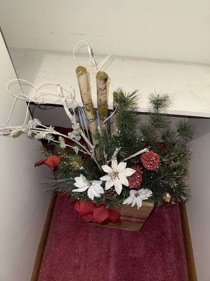 CONTENTS OF SHELVING PICTURED
