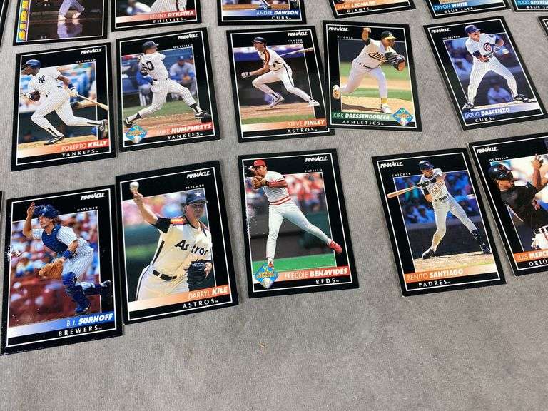 1992 Pinnacle Assorted Baseball Cards