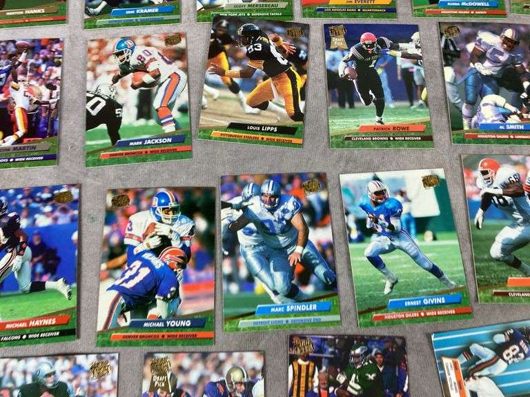 1992 Fleer Football Cards