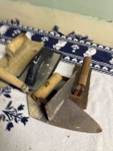 HAND SAWS, MASONRY TOOLS, AND HAND WOOD PLANER