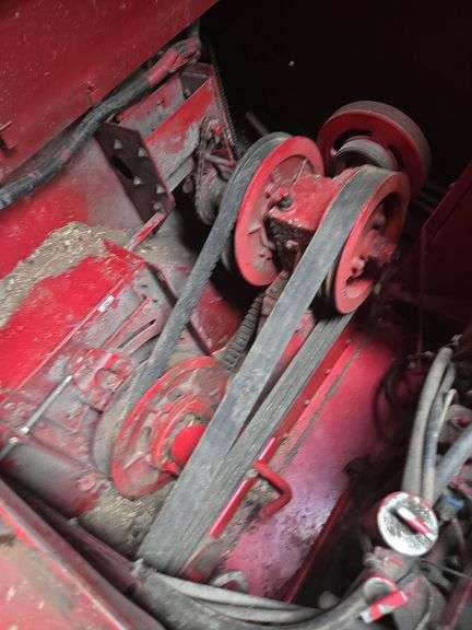 Case IH 2388 Axial- Flow Rotary Combine