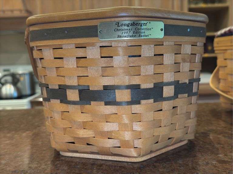 Longaberger Christmas Collection 1997 Edition Snowflake Basket