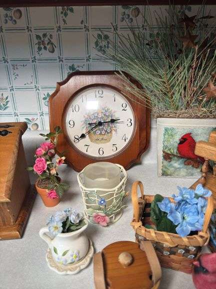 RECIPE BOX, NAPKIN HOLDER, DECOR