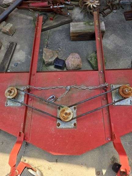 5' Belly Mower attachment- fits farmall cub tractor lot 21