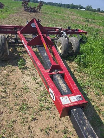 J & M TF212 Double Twist 15' rolling harrow