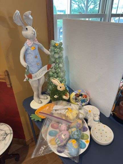 Easter Decor