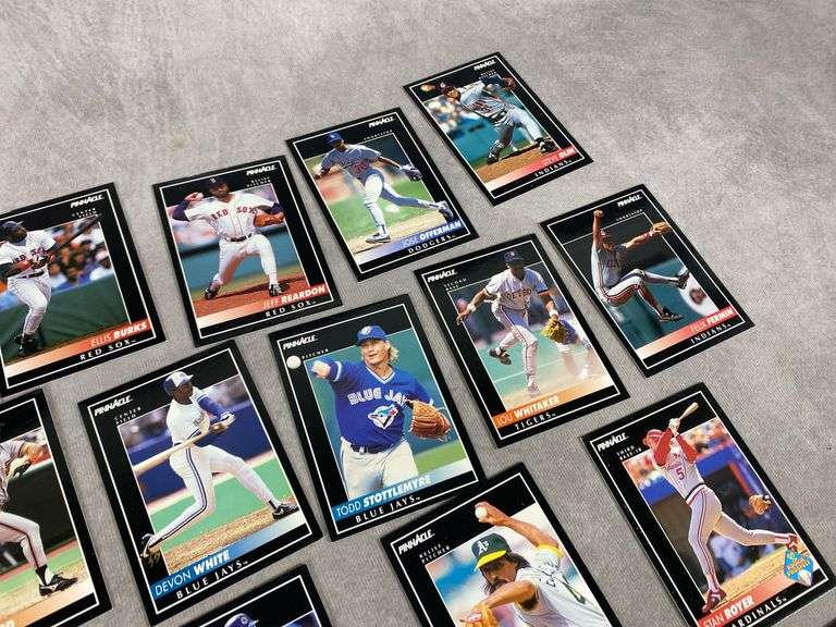 1992 Pinnacle Assorted Baseball Cards