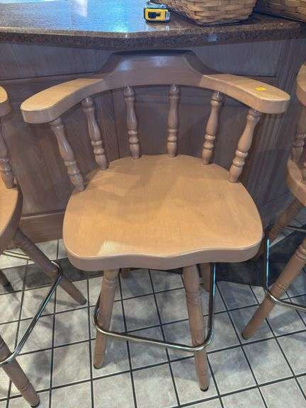 (4) Swivel Bar Chairs
