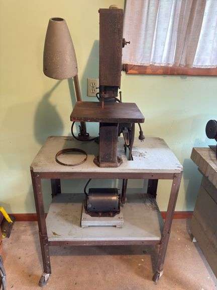 TOMLEE TOOL BANDSAW WITH ROLLING CART UNIT