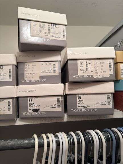 CONTENTS OF SHELF: SHOES NEW IN BOXES