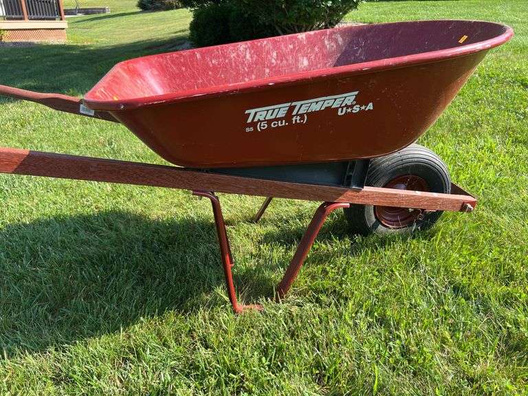 True Temper 5 cu. ft. Metal Wheelbarrow