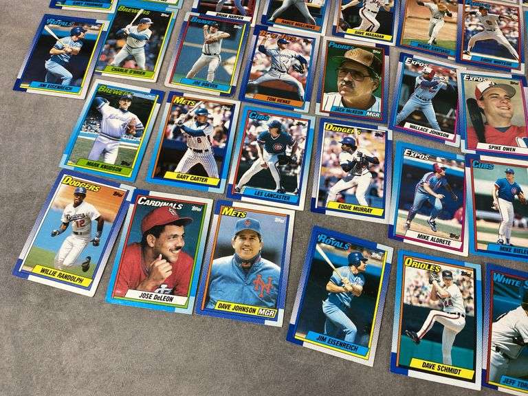 Topps Baseball Cards