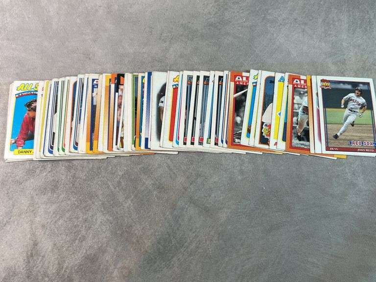 Topps Baseball Cards