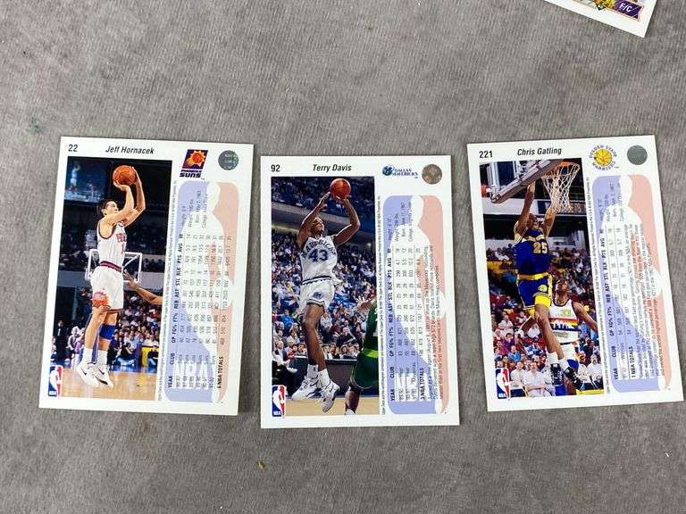 1992 Upper Deck Basketball Cards