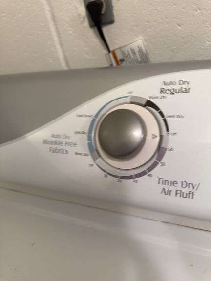 MAYTAG ELECTRIC DRYER GREAT CONDITION