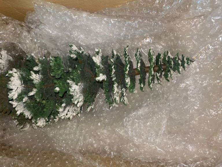 Department 56 Village Christmas Tree