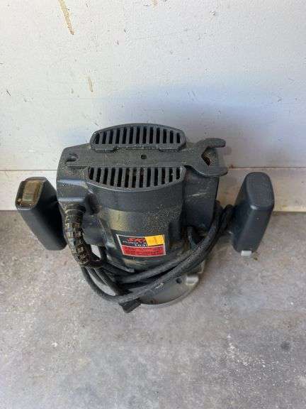 Skil Plunge Router 1835