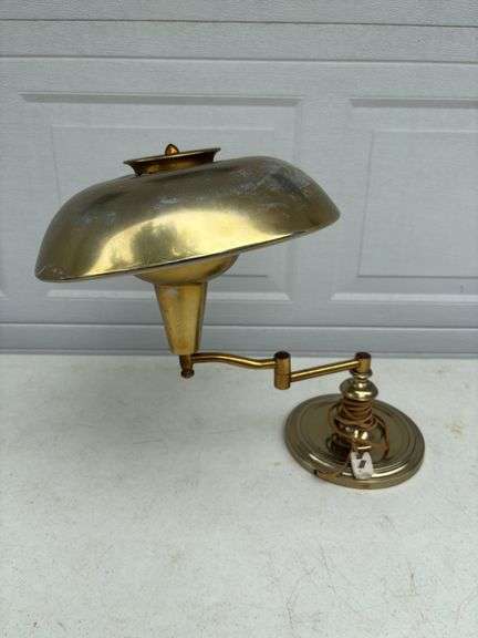 Electric Desk Lamp / Works