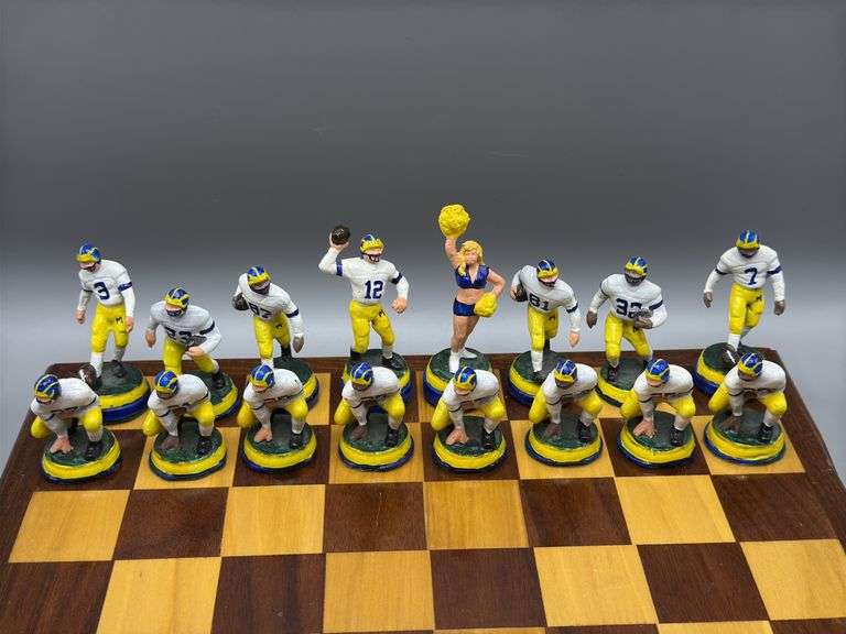 CUSTOM OHIO VS MICHIGAN CHESS SET WITH HEAVY LEAD CHESS PIECES AND WOOD CHESS BOARD