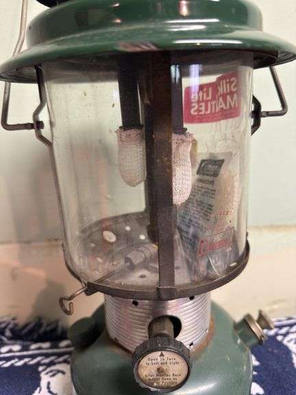 VINTAGE COLEMAN TWO MANTLE FUEL LANTERN AND NW TERRITORY PROPANE SINGLE BURNER STOVE WITH BASE