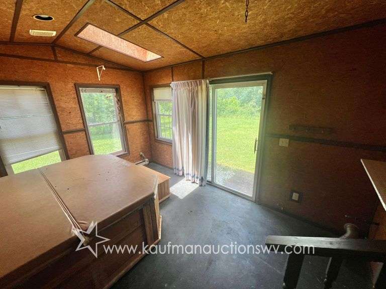 Marion County WV Home, Shop, Garage on 9+/- Acres
