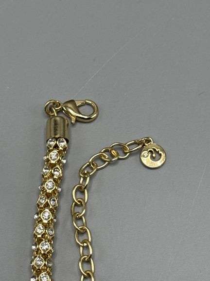 PAIR OF GLORIA VANDERBILT SILVER AND GOLD TONE CRYSTAL MESH CHAIN COLLARS AND WORTHINGTON BRACELET