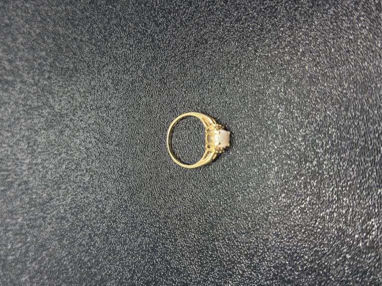 PAIR OF 14K GOLD RINGS: OVAL OPAL/DIAMOND & OVAL CITRINE/DIAMOND @ 6 GRAMS COMBINED