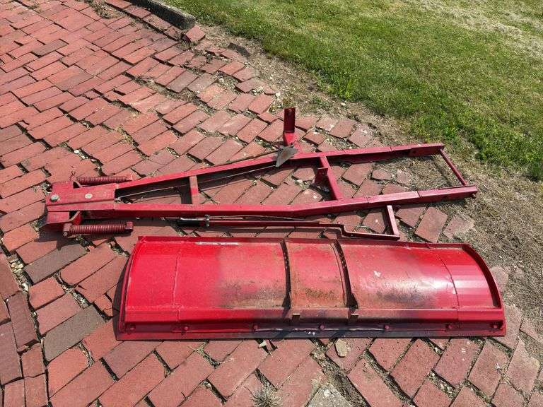 WHEEL HORSE 16” x 56” PLOW BLADE SETUP