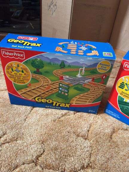 GEOTRAX TRAIN SET