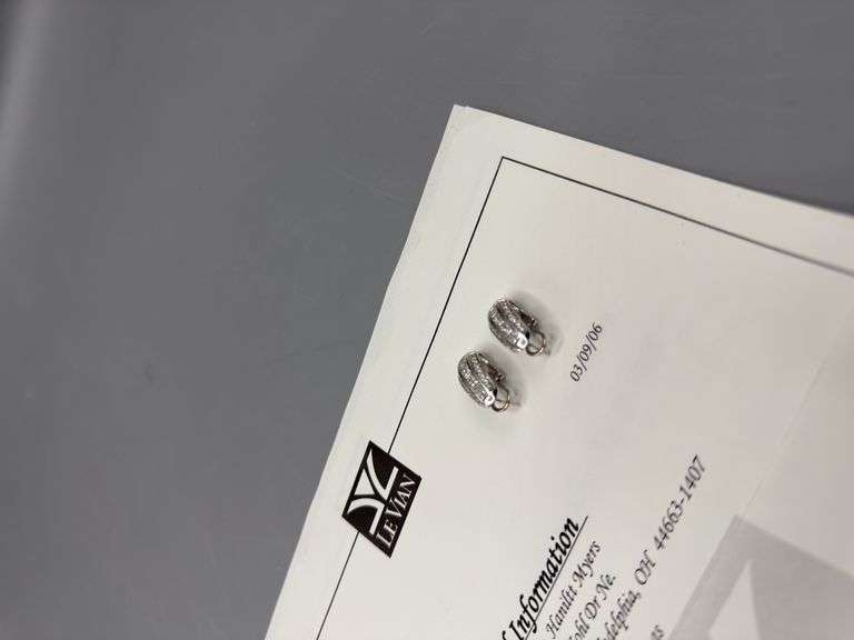 LE VIAN JEWELRY DIAMOND EARINGS