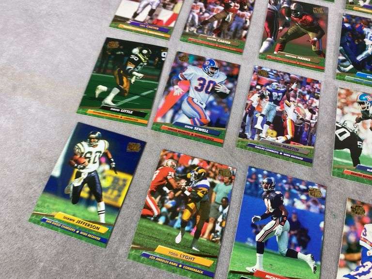 1992 Fleer Football Cards